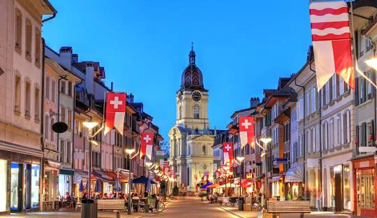 Taxi in Morges: Comfort, Punctuality & 24/7 Availability